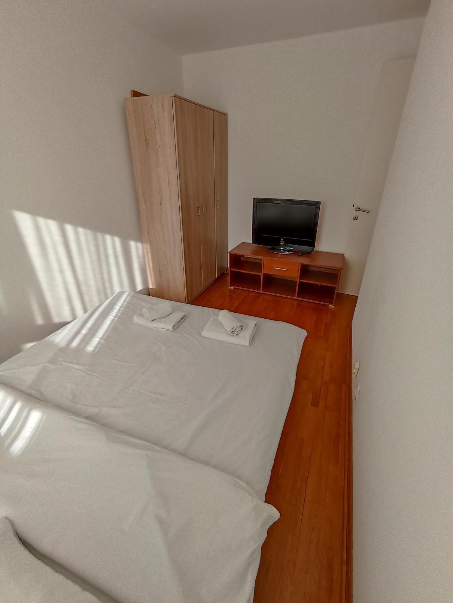 Apartment Tifani Belville Belgrad Cameră foto